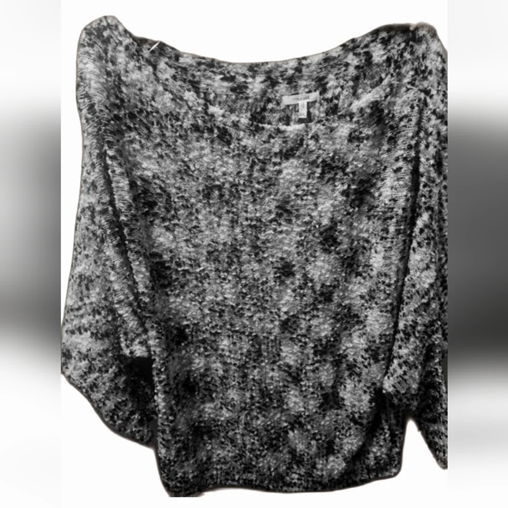 Maurices Textured Knit Dolman Black Gray White Dolman Sweater NWT